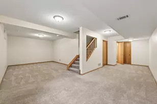 8635 Tessman Cir N, Brooklyn Park, MN 55445 - Photo 46