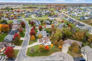 636 Ridgewood Ln, Delano, MN 55328 - Photo 4