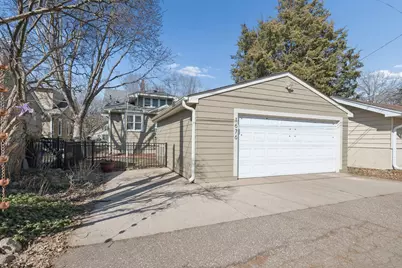 1676 Berkeley Avenue, Saint Paul, MN 55105 - Photo 30