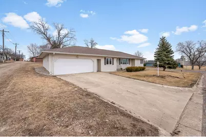 204 1st Street, Welcome, MN 56181 - Photo 32