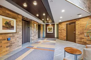 210 W Grant St, Minneapolis, MN 55403 - Photo 6