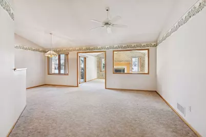 8520 Inverness Lane N, Brooklyn Park, MN 55443 - Photo 6