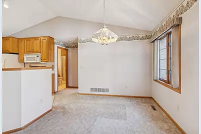 8520 Inverness Lane N, Brooklyn Park, MN 55443 - Photo 14