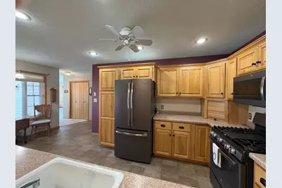 623 Hudson Drive, Paynesville, MN 56362 - Photo 4