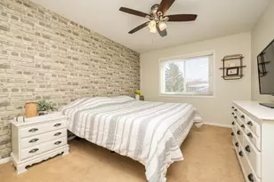 4305 Eagle Crest Dr, Eagan, MN 55122 - Photo 10