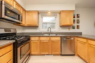 4305 Eagle Crest Dr, Eagan, MN 55122 - Photo 6