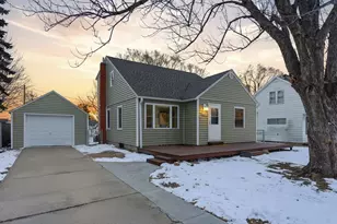 605 1st Ave SE, Pine Island, MN 55963 - Photo 1