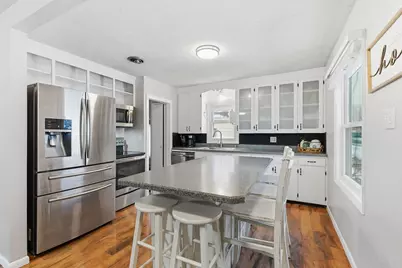 605 1st Avenue SE, Pine Island, MN 55963 - Photo 8