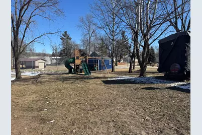 85204 Ballpark Road, Hollandale, MN 56045 - Photo 10