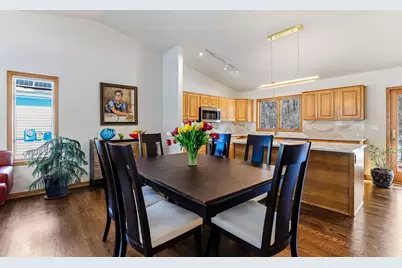 3590 Searle Court, Vadnais Heights, MN 55127 - Photo 8