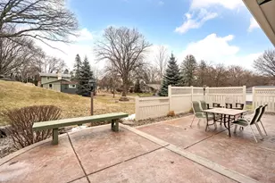 15392 Boulder Creek Dr, Minnetonka, MN 55345 - Photo 24