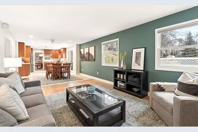 15392 Boulder Creek Drive, Minnetonka, MN 55345 - Photo 2