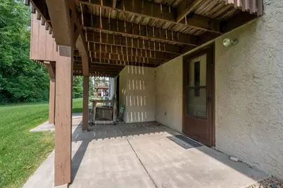 1813 6th Avenue W, Shakopee, MN 55379 - Photo 32