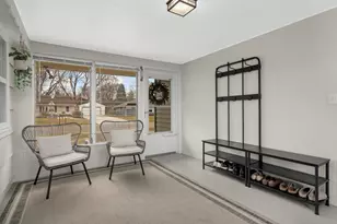 1981 Glenpaul Ave, Arden Hills, MN 55112 - Photo 8