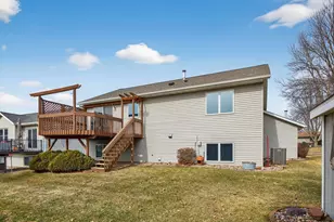 2008 25th St SE, Rochester, MN 55904 - Photo 36