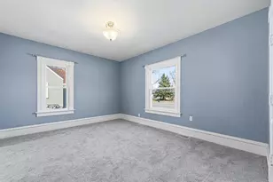 209 Division St S, Morristown, MN 55052 - Photo 18