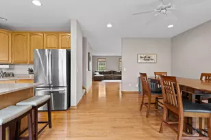 1780 Riverside Dr, Shakopee, MN 55379 - Photo 10
