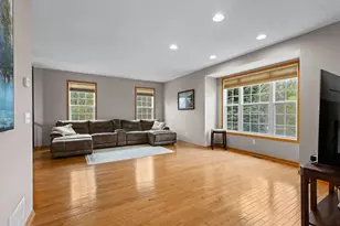 1780 Riverside Dr, Shakopee, MN 55379 - Photo 16