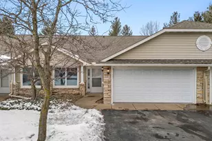 806 Woodland Ln, New Richmond, WI 54017 - Photo 1