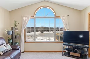 26109 Bluebird Ln, Rockville, MN 56301 - Photo 16