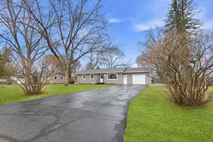 9658 Crestview Dr, Saint Joseph, MN 56374 - Photo 1