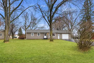 9658 Crestview Drive, Saint Joseph, MN 56374 - Photo 2