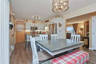 9658 Crestview Dr, Saint Joseph, MN 56374 - Photo 14