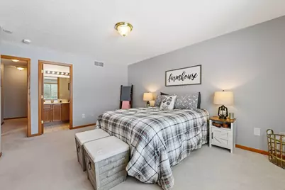 1109 Crystal Court, Chaska, MN 55318 - Photo 16