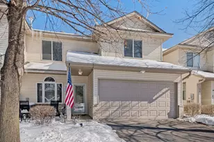 1109 Crystal Ct, Chaska, MN 55318 - Photo 1