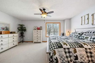 1109 Crystal Court, Chaska, MN 55318 - Photo 12