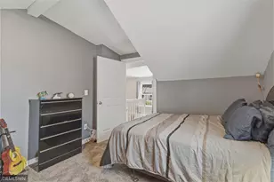 1067 Robert Street S, West Saint Paul, MN 55118 - Photo 18