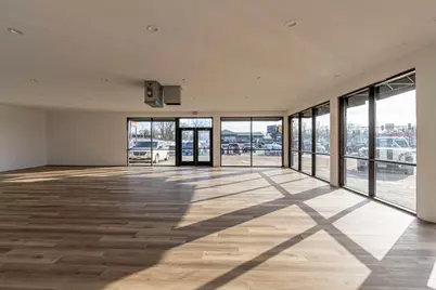 211 Nokomis Street, Alexandria, MN 56308 - Photo 2