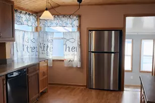 529 7th St NW, Willmar, MN 56201 - Photo 8