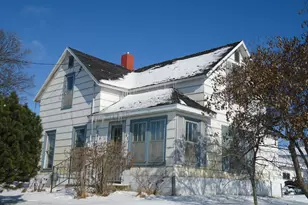 47 2nd St NW, Pelican Rapids, MN 56572 - Photo 1