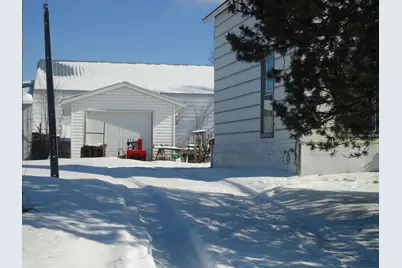 47 2nd Street NW, Pelican Rapids, MN 56572 - Photo 2