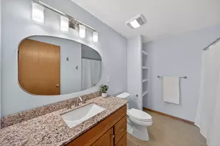 5315 Castleview Dr NW, Rochester, MN 55901 - Photo 32