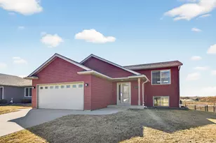 5315 Castleview Dr NW, Rochester, MN 55901 - Photo 48