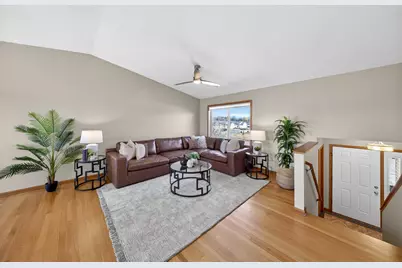 5315 Castleview Drive NW, Rochester, MN 55901 - Photo 4