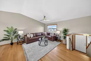 5315 Castleview Dr NW, Rochester, MN 55901 - Photo 4