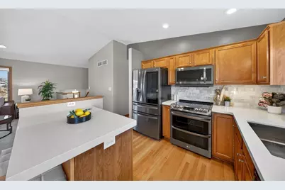 5315 Castleview Drive NW, Rochester, MN 55901 - Photo 12