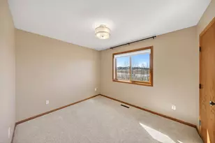 5315 Castleview Dr NW, Rochester, MN 55901 - Photo 18