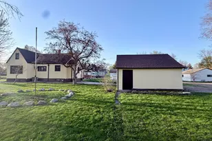 718 6th St N, Saint James, MN 56081 - Photo 36