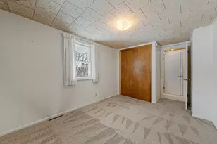 730 9th St NW, Faribault, MN 55021 - Photo 14