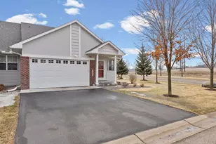 11038 16th St NE, Saint Michael, MN 55376 - Photo 2