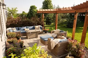 20511 Gunnison Dr, Lakeville, MN 55044 - Photo 2