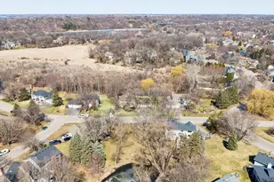 291 Trappers Pass, Chanhassen, MN 55317 - Photo 74