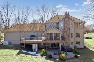 291 Trappers Pass, Chanhassen, MN 55317 - Photo 70