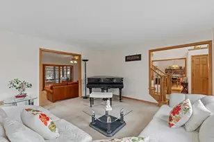 7334 W 114th St Cir, Bloomington, MN 55438 - Photo 12