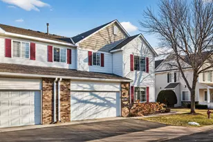 10881 Oak Grv Cir, Woodbury, MN 55129 - Photo 2