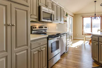 2484 Briar Oakes Boulevard, Monticello, MN 55362 - Photo 16